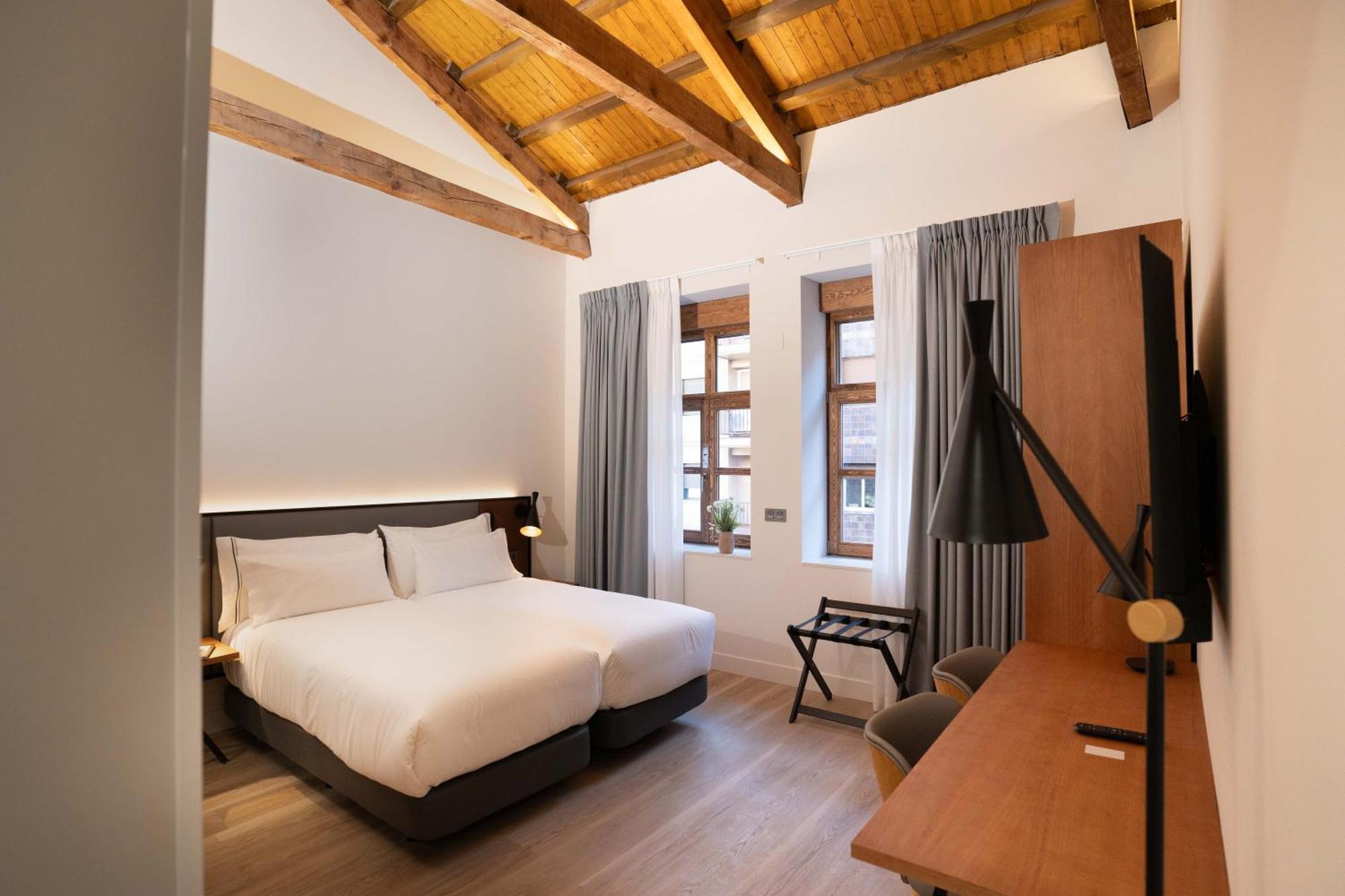 Prisma Suites Саламанка Екстер'єр фото