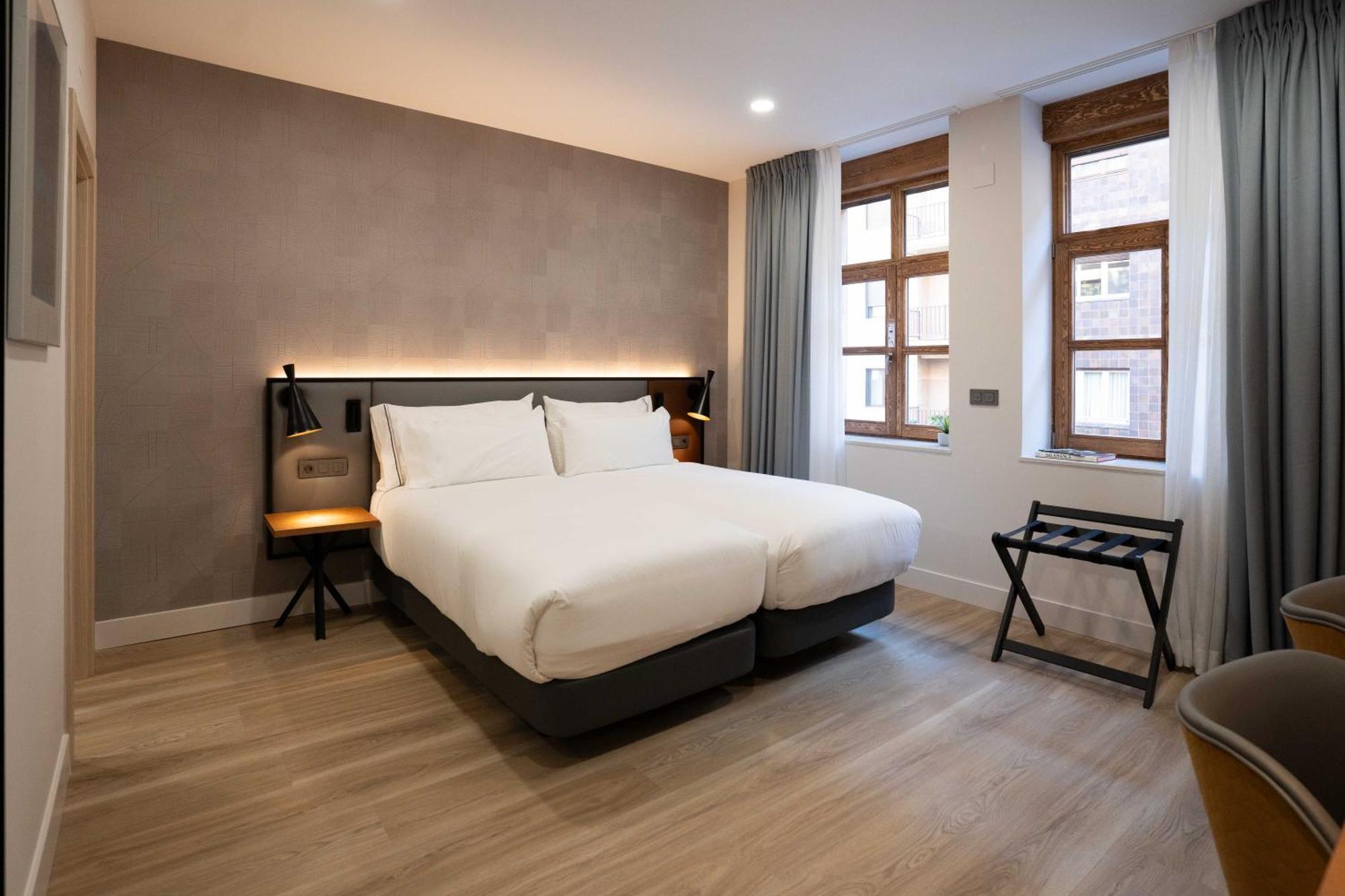 Prisma Suites Саламанка Екстер'єр фото