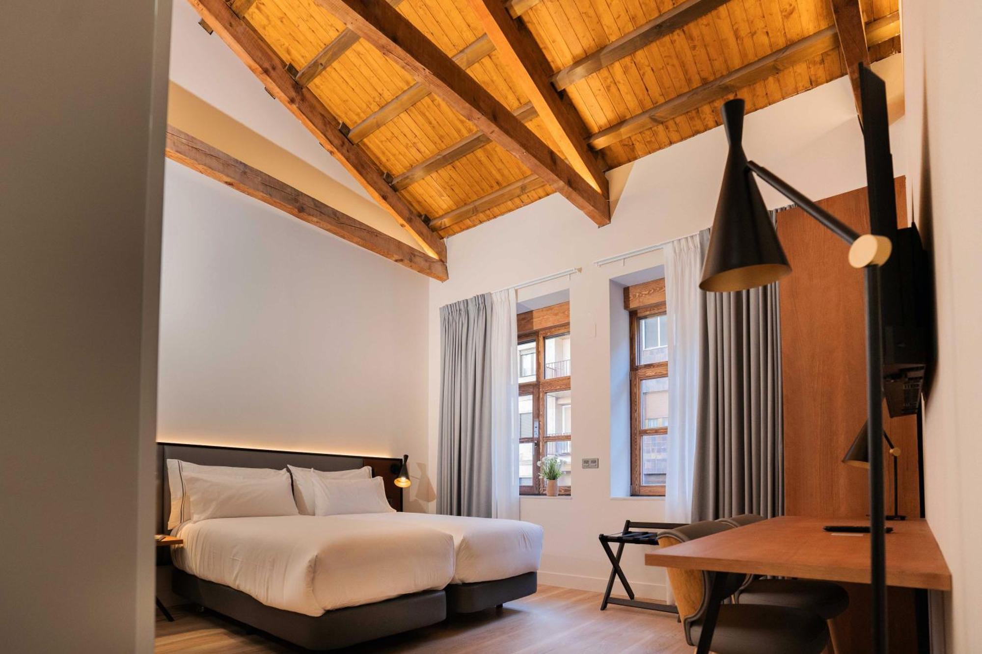 Prisma Suites Саламанка Екстер'єр фото